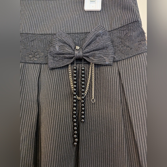 Black Skirt - Picture 4 of 5